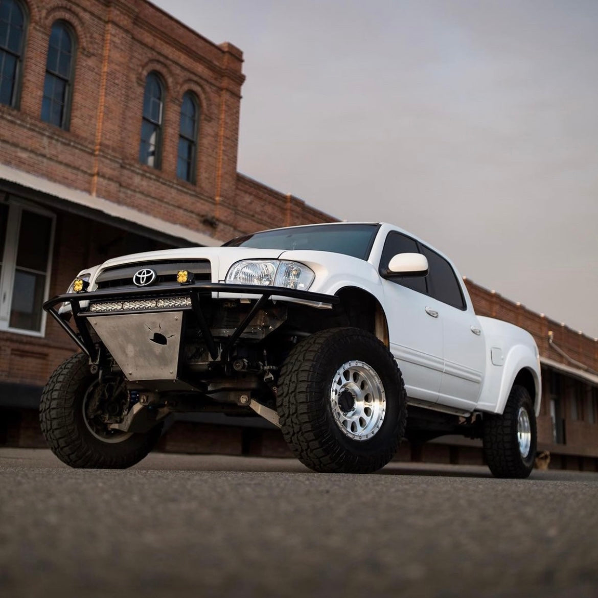1st Gen Tundra / Sequoia Long Travel Suspension